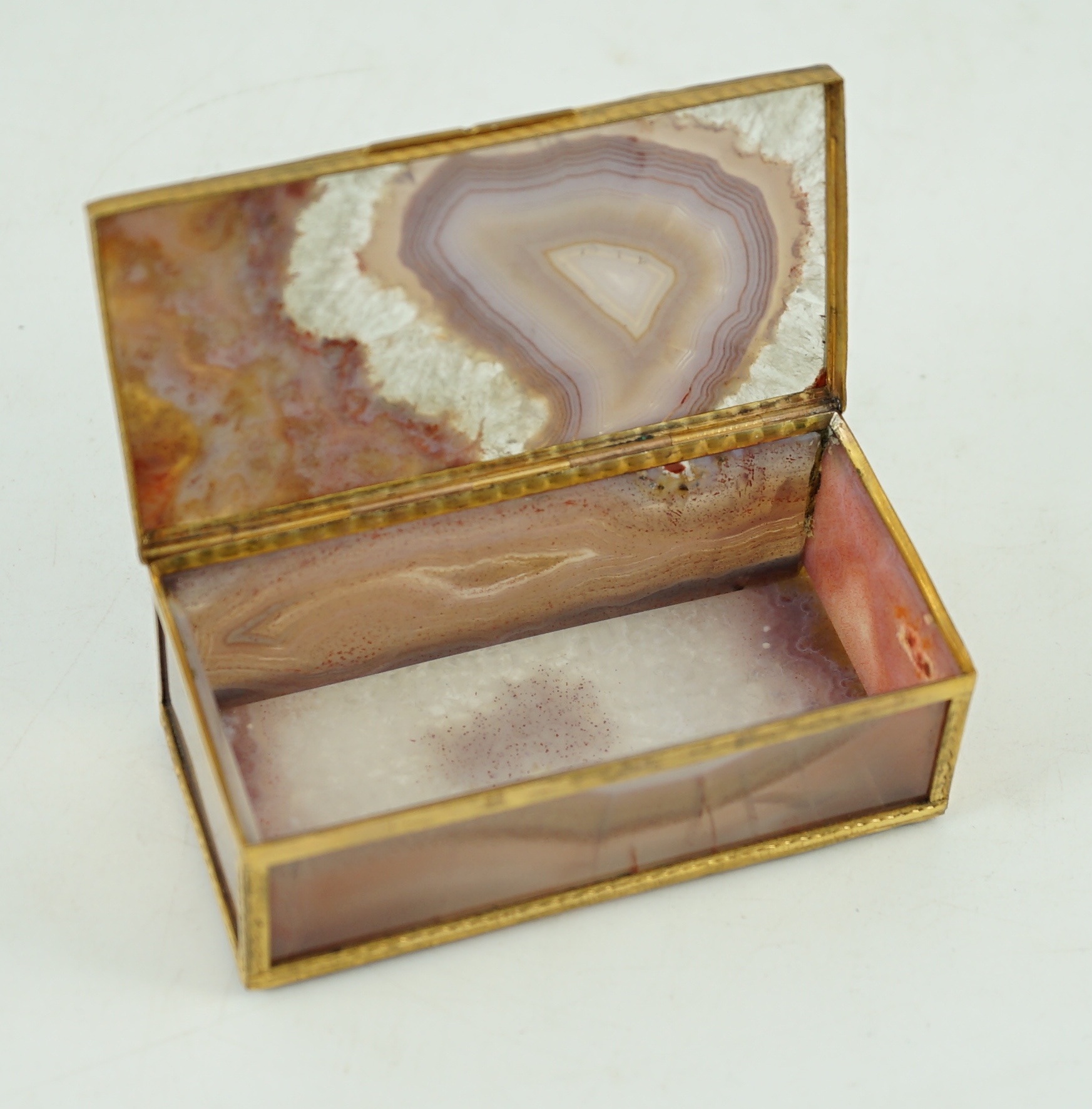 A German gold mounted banded agate rectangular snuff box